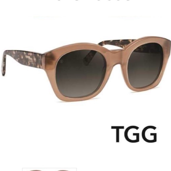 D’Blanc Champagne Coast Sunglasses Tan Gloss - Picture 2 of 3